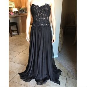 Black May Queen Prom Dress
